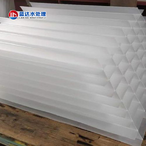 藍達克孜勒蘇柯果殼顆?；钚蕴績r格與鑄造型砂的綜合解析